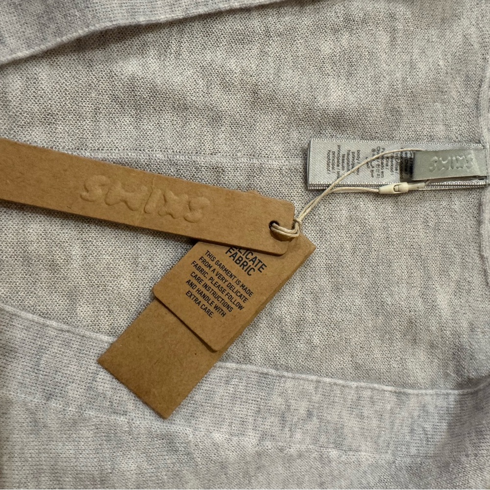 SKIMS featherweight cashmere Light Heather Gray Cardigan size Small, NWT - Picture 2 of 3